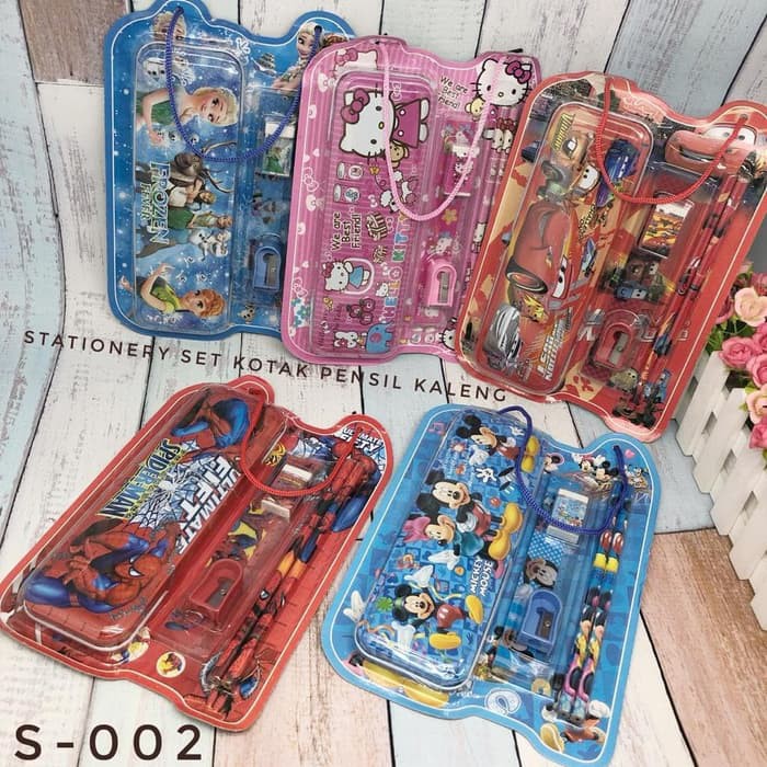

ry147 Stationery Set Kotak Pensil Kaleng Karakter