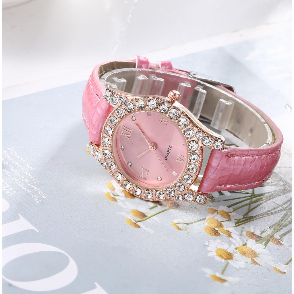 BERLIAN BARU FASHION JAM TANGAN WANITA GROSIR JAM TANGAN WANITA SISI PLAT KULIT DIAMOND HARGA W25