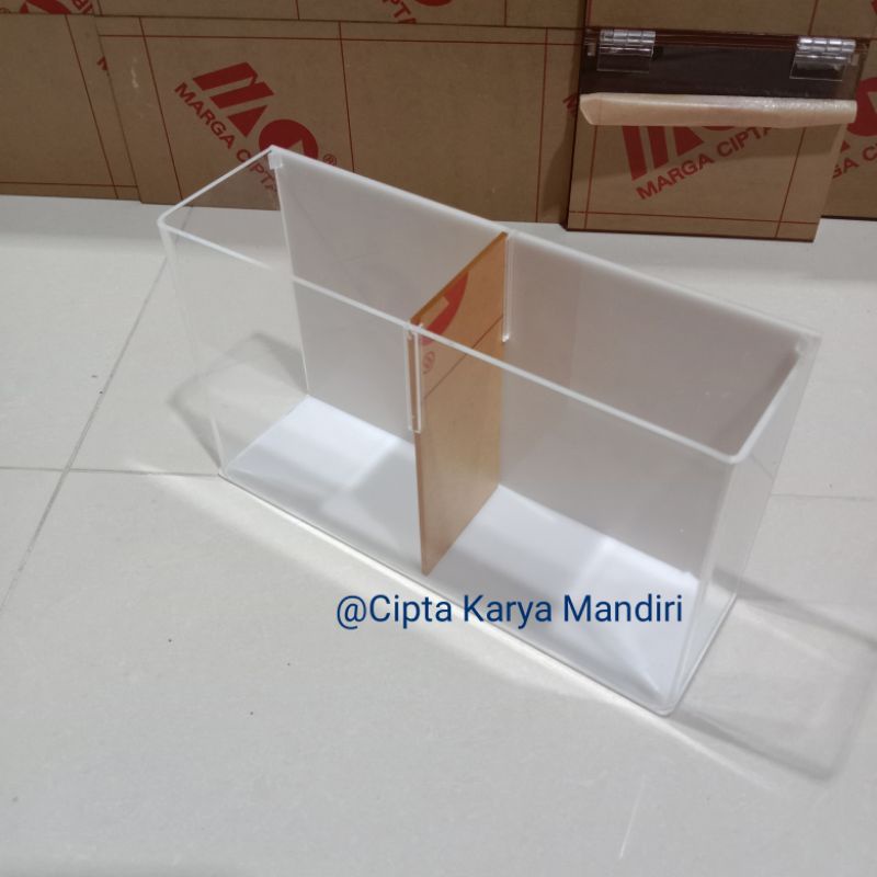 Soliter Akrilik 12 x 6 x 12 Putih / Soliter cupang / Soliter murah