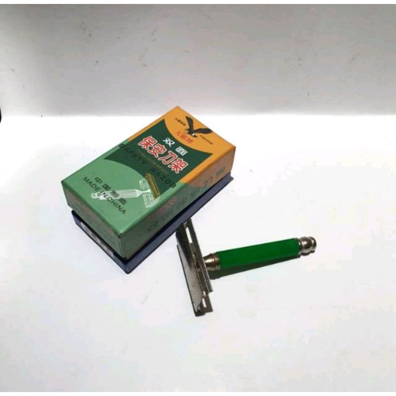 Alat cukur manual cukuran jenggot stau kumis