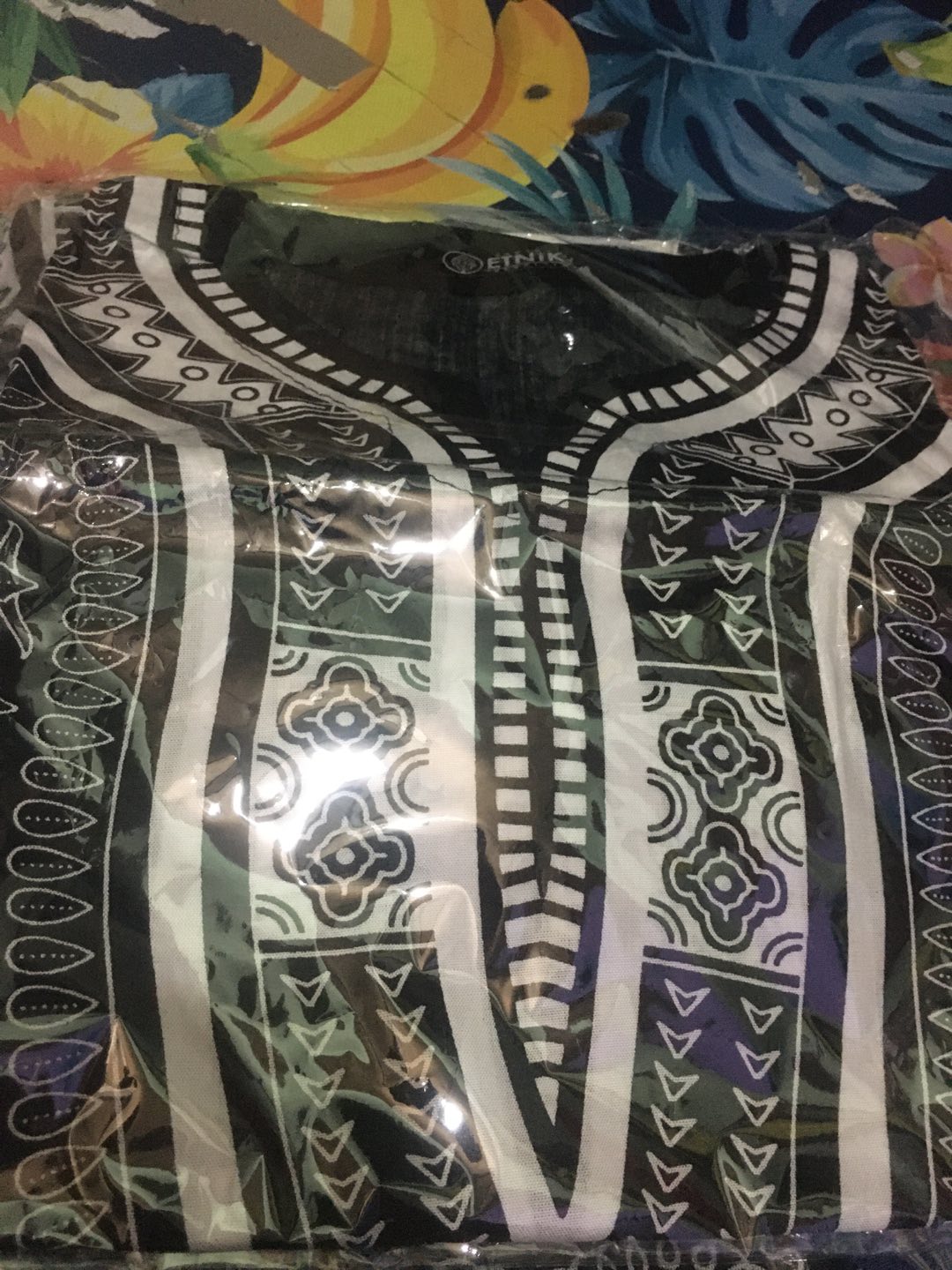 Kaos Etnik Dashiki Bohemian Style All Size Pria Wanita Warna Hitam-putih [limited]