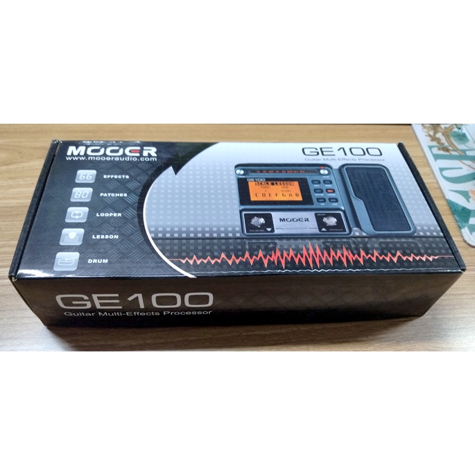 MOOER Guitar Multi Effect Pedal Loop Recording with LCD Display - GE100 - Black