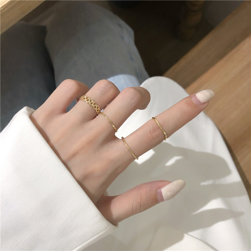 We Flower 4PCs Korea Gelombang Emas Memutar Buku Jari Cincin Untuk Wanita Perempuan Elegan Tipis Dapat Ditumpuk Cincin Sederhana Fashion Jari Perhiasan Set