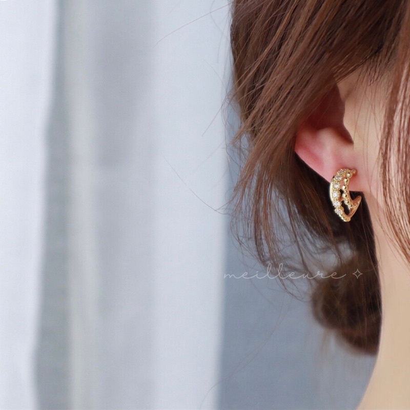 Anting Korea Wanita Fashion Titanium Tusuk Jepit Panjang Tindik Stud Xuping Aksesoris Wanita Emas Wo