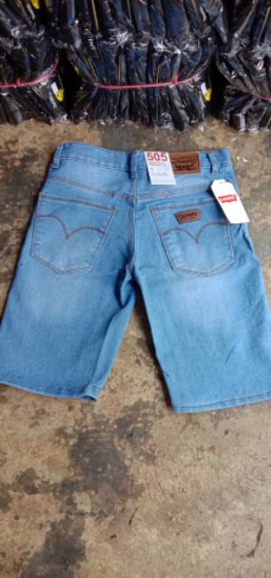 JEANS PENDEK COWOK 27-38/JEANS MODERN