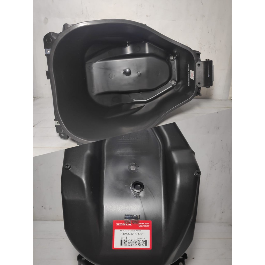 BOX BAGASI SCOOPY FI RING 14 ORIGINAL AHM 8125A-K16-A00