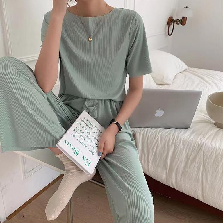 HARGA TERMURAH X7825 （COD)Pakaian rumah longgar sutra es T-shirt celana piyama set ㅝ