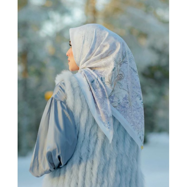 Buttonscarves x Disney Frozen Ice Water XL