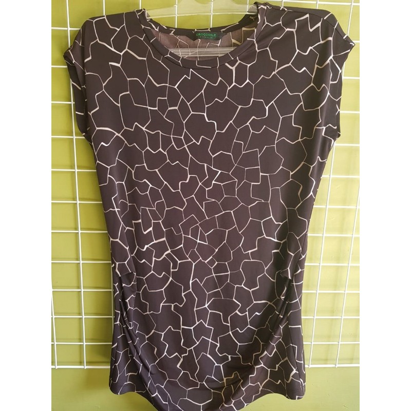 [PRELOVED] kaos wanita crocodile