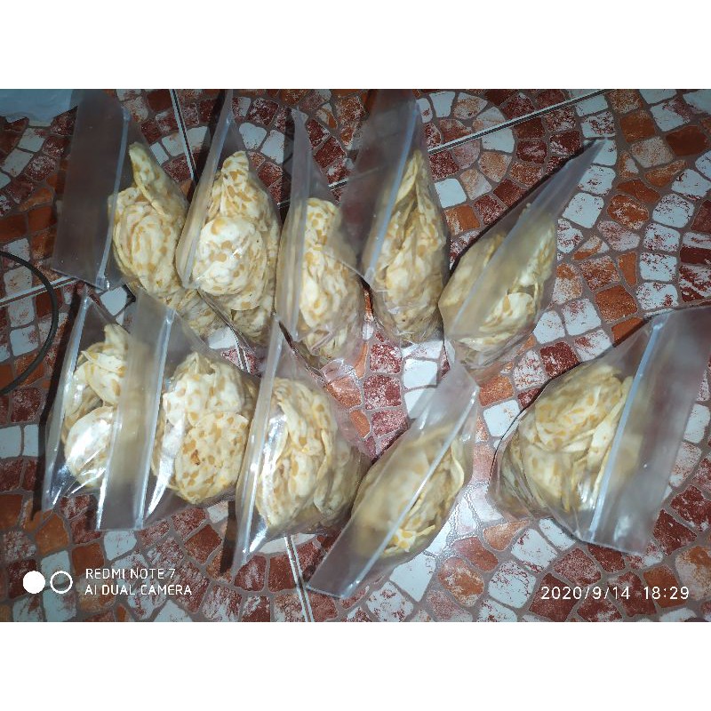 

keripik tempe kerupuk tempe cemilan gurih kriukk