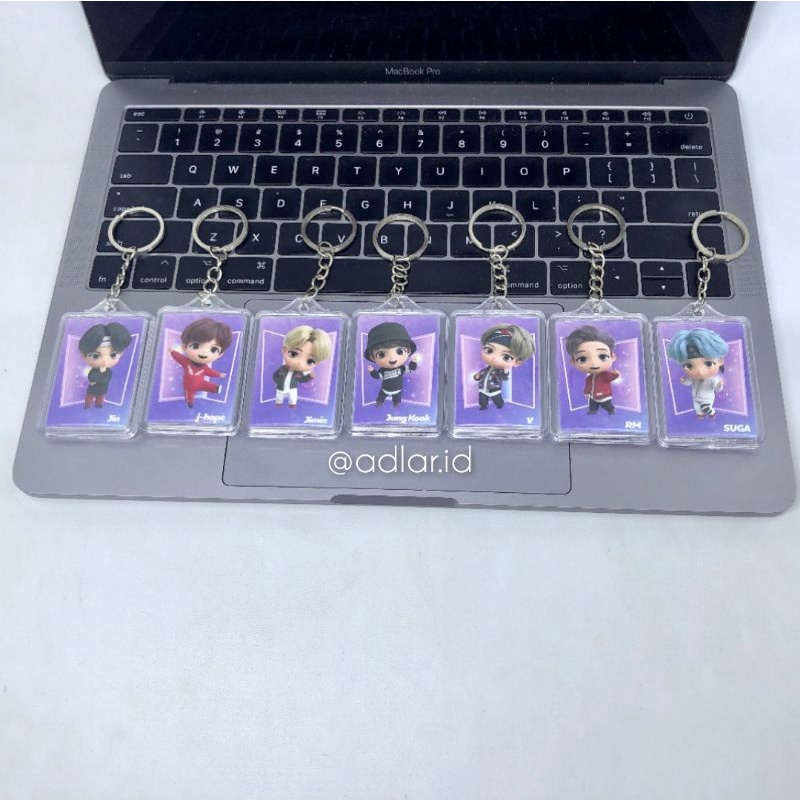 GANTUNGAN KUNCI AKRILIK TINY TAN BTS