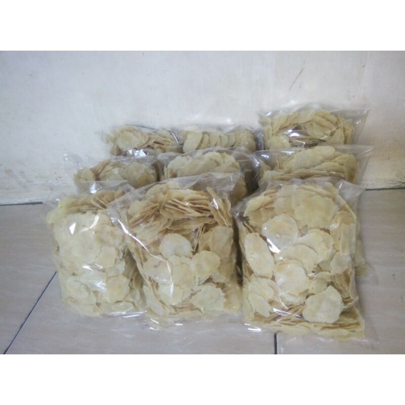 

EMPING MELINJO BANTEN