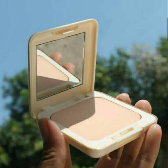 Viva Queen Compact Powder SPF 15 Bedak Padat