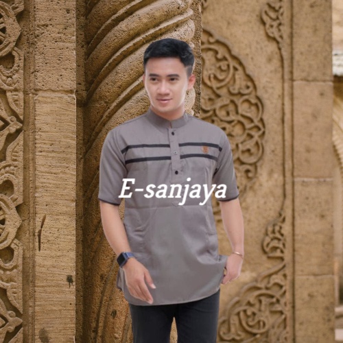 (XR) koko kurta pria dewasa bahan import(L) terbaru 2022 lengan pendek