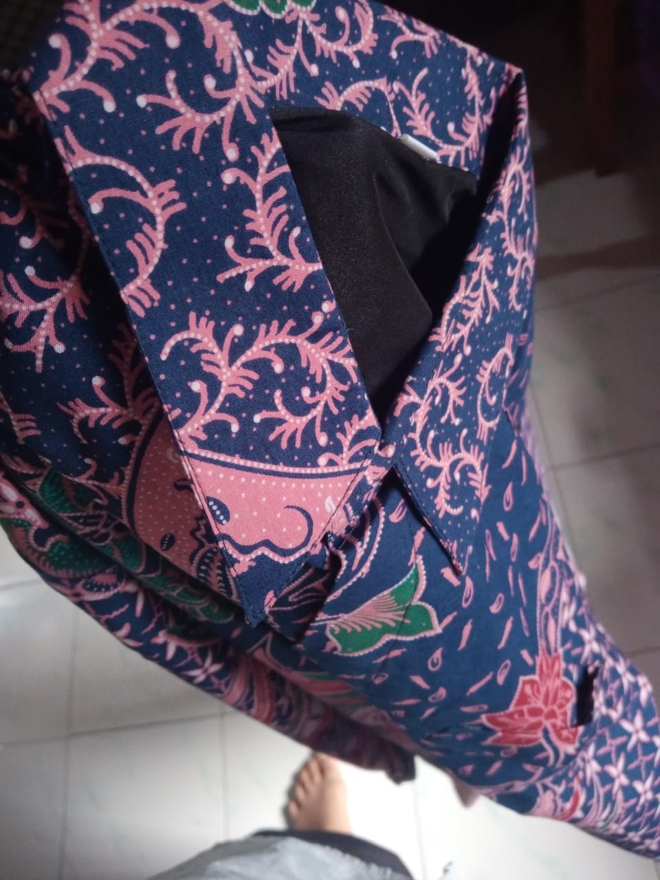 Kemeja Batik Pria Lengan Panjang Peksi Kembar Katun Cabut Halus