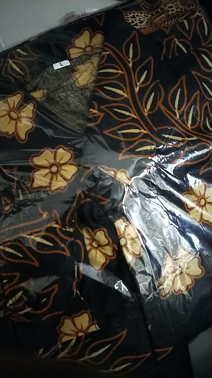 Kemeja Batik Pria Lengan Panjang Motif Manuk Kuning Kecil