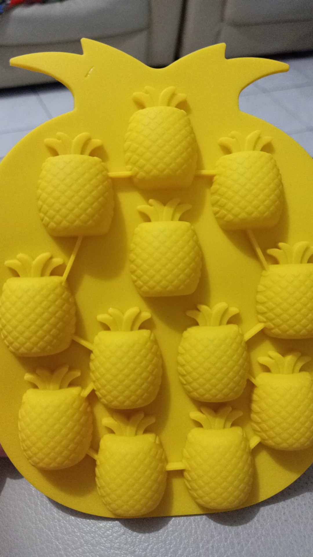 Ct-0318 Cetakan Silikon Coklat Fondant Nanas Pineapple Clay Puding