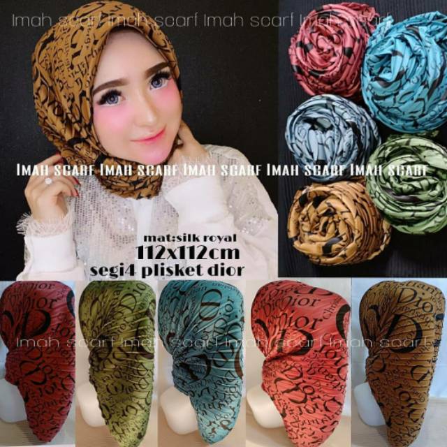 Segiempat plisket dior