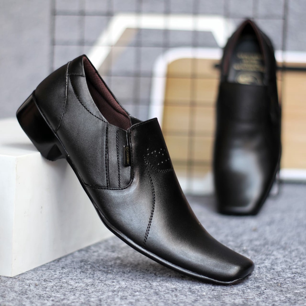 MOLK|Sepatu Formal Pantofel Pria Hitam Kulit Asli Kerja Kantoran Original