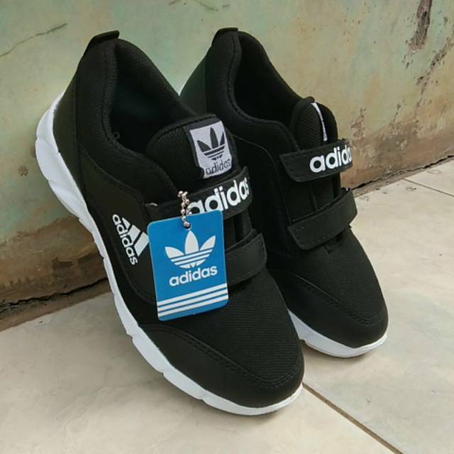 SEPATU ANAK SEKOLAH ADIDAS RUNING IMPORT