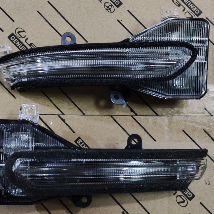 Lampu Sen Spion Agya Ayla 2020 2021 2022 New