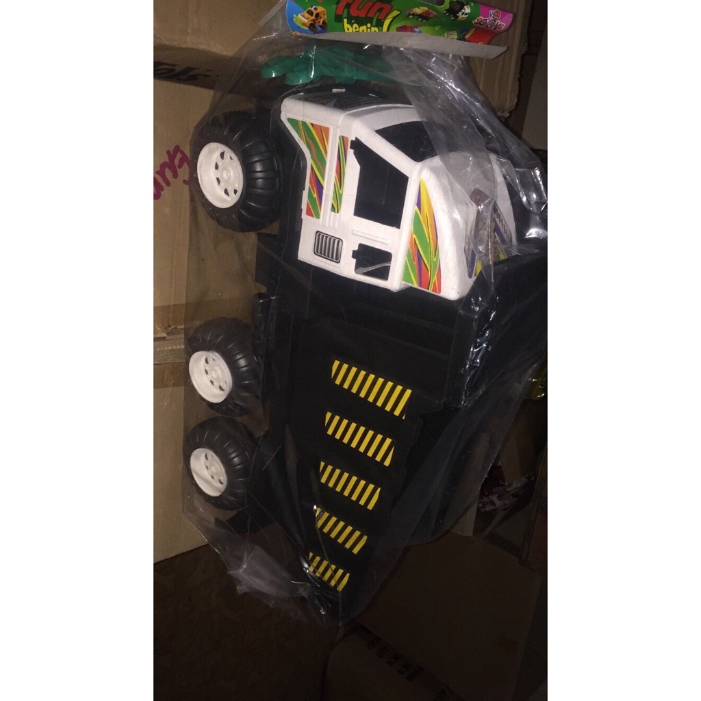 Truk MDH 715