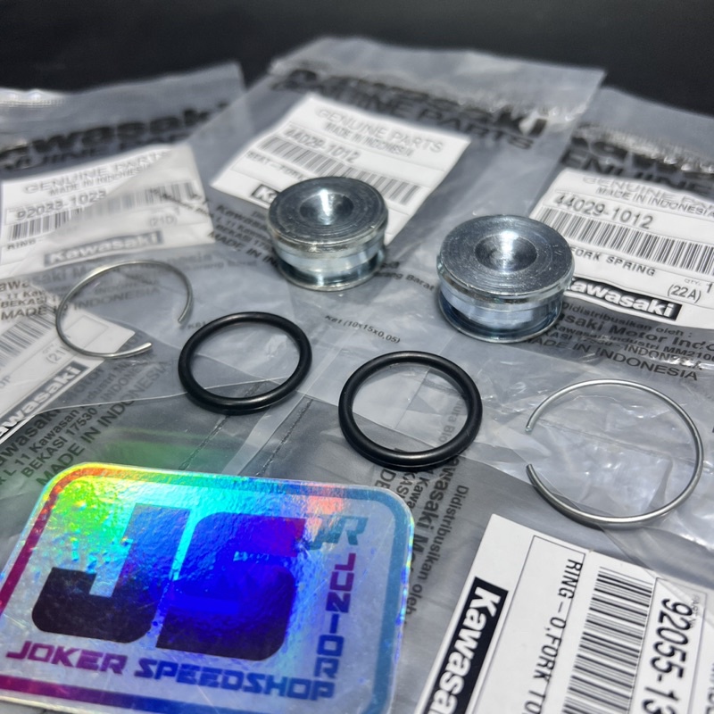 turup as shock ninja 1 Set Tutup As Shock Depan Ninja 150 R SS Original Kawasaki