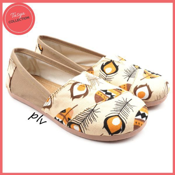PEACOCK Slip On Kanvas Wanita