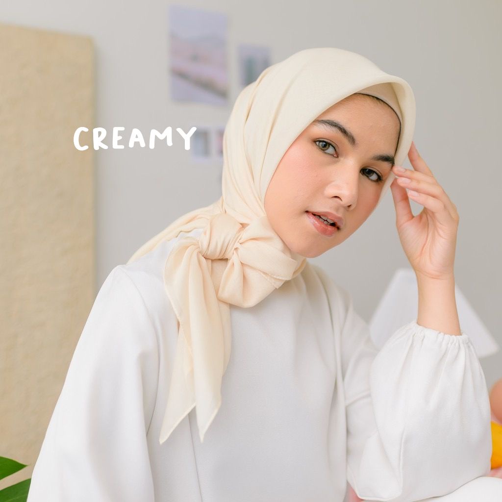 Kerudung Paris Premium Dewasa Kekinian Kerudung Segi Empat Anti Meleyot Kerudung Sekolah Segi Empat 