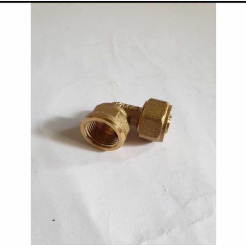 Elbow kuningan 1/2 inch sambungan air panas drat dalam / knee kuningan