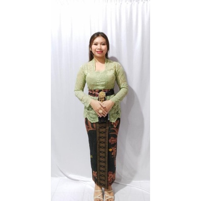 set kebaya Bali