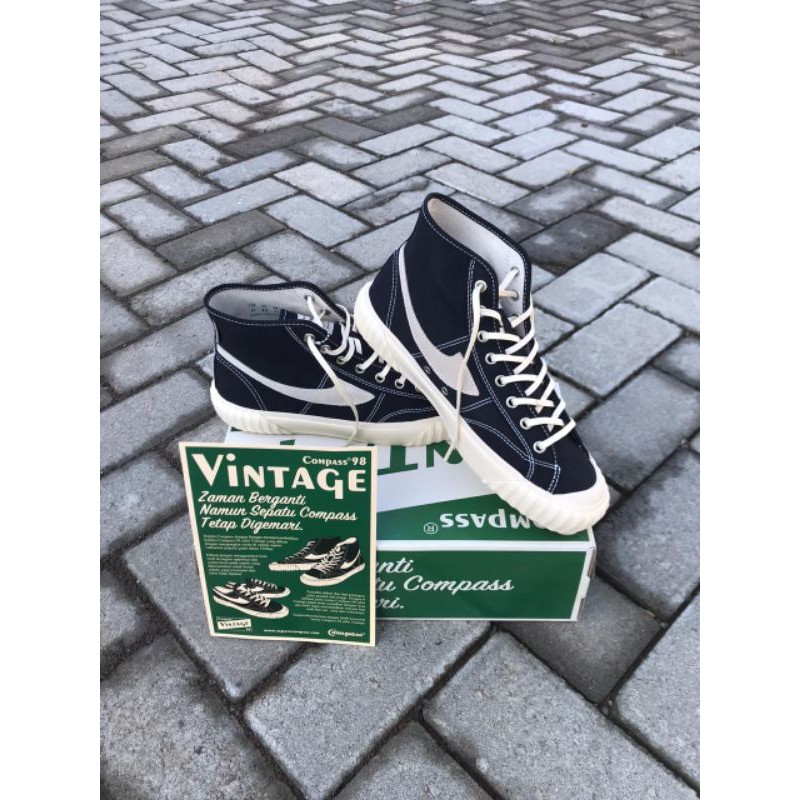 Sepatu Compass Vintage Hi BlackWhite