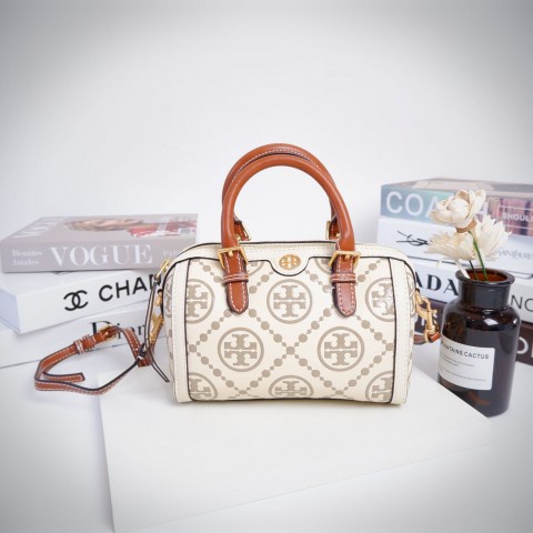 TAS TORY BURCH T MONOGRAM EMBOSSED MINI BARREL