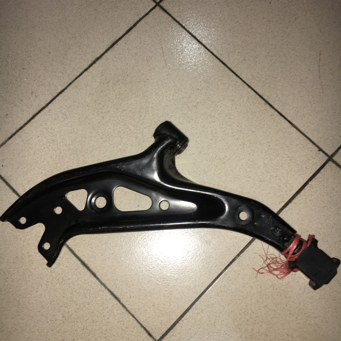 Lower Arm Soluna 1996-2003