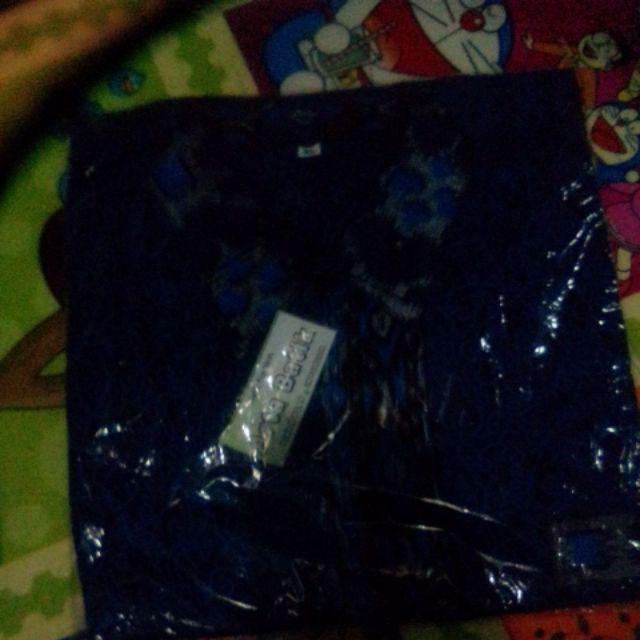 Hem Wajik L Kemeja Batik L Arta Batik L Seragam Batik L Batik Cowok L Batik Pria