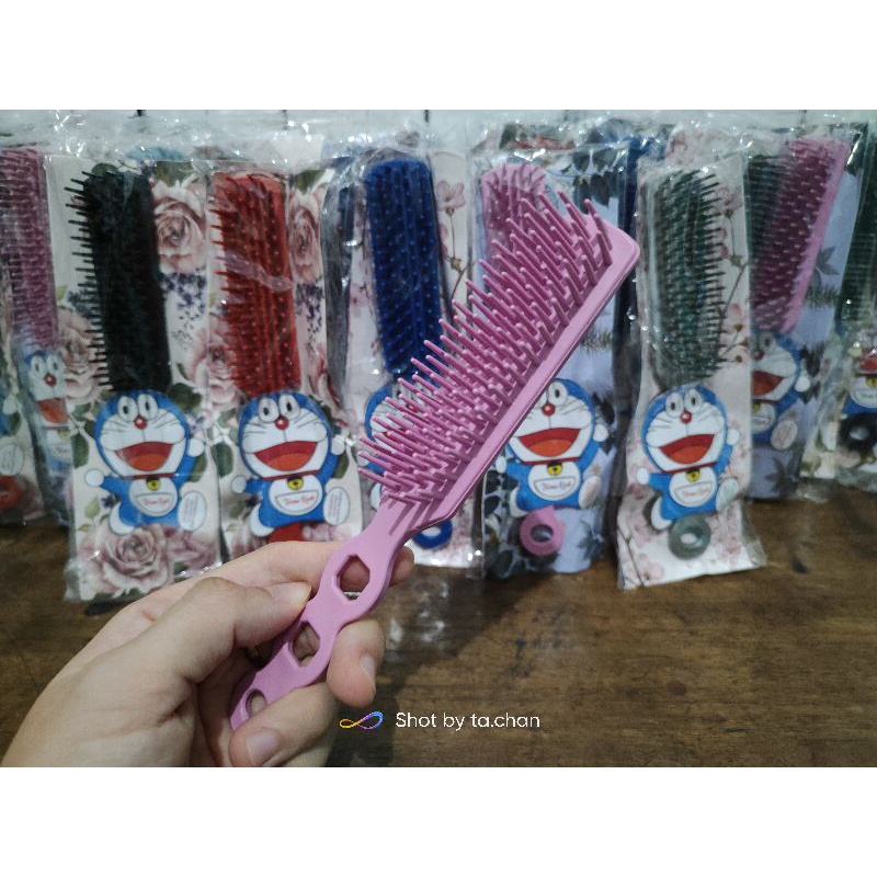 Sisir model sikat sisir salon