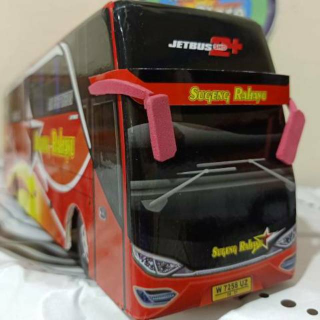 Miniatur Bus bis / mainan bus bis Sugeng Rahayu Legacy SR2