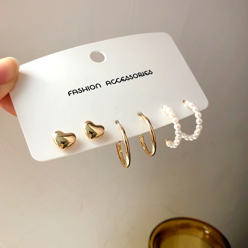 AY(CN) 6pcs / Set Anting Mutiara Bentuk Hati Warna Emas Gaya Korea Untuk Wanita