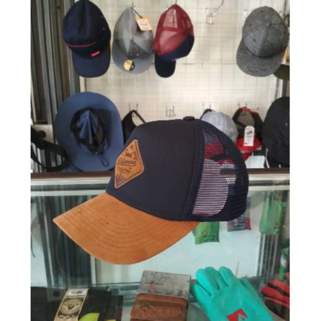 Topi Elle 3 by Eleven