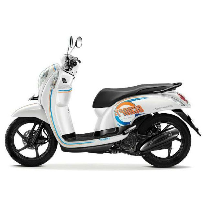 Laci Honda Scoopy FI Warna Putih Tahun 2015