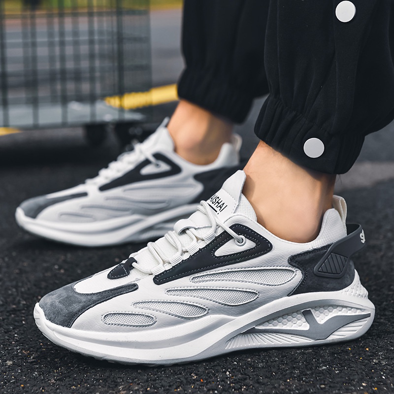 JAKARTAWHOLESALE [COD] 110520 Sneakers Sepatu Cowok Bertali Sepatu Model Sporty Men Fashion