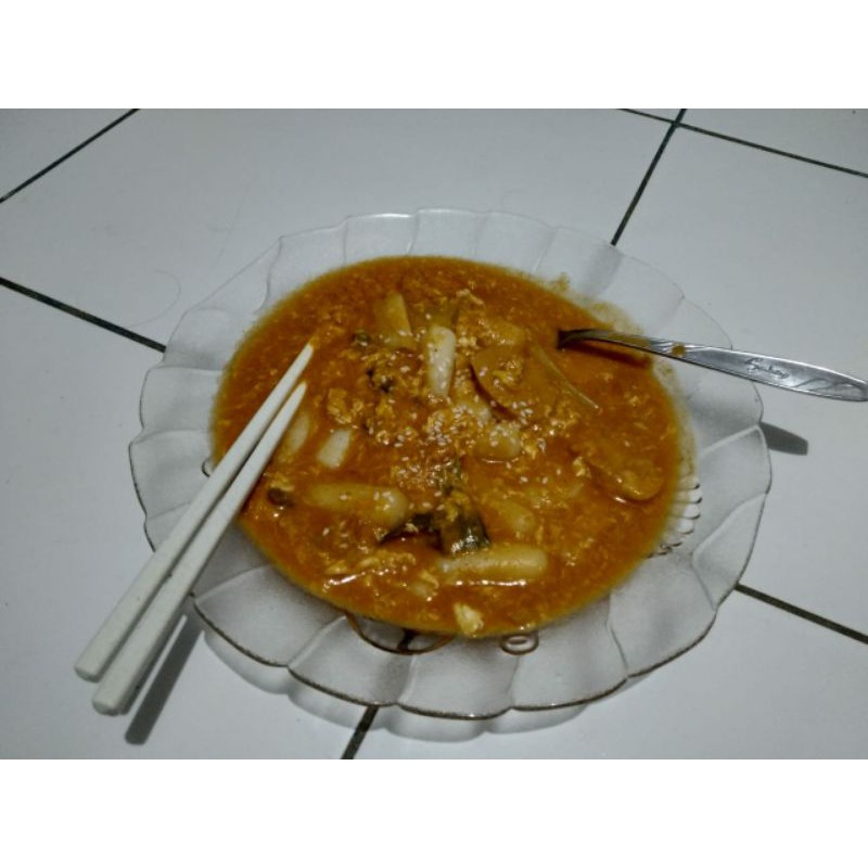 

Tteokkibee/ Tteokpokki / rice cake