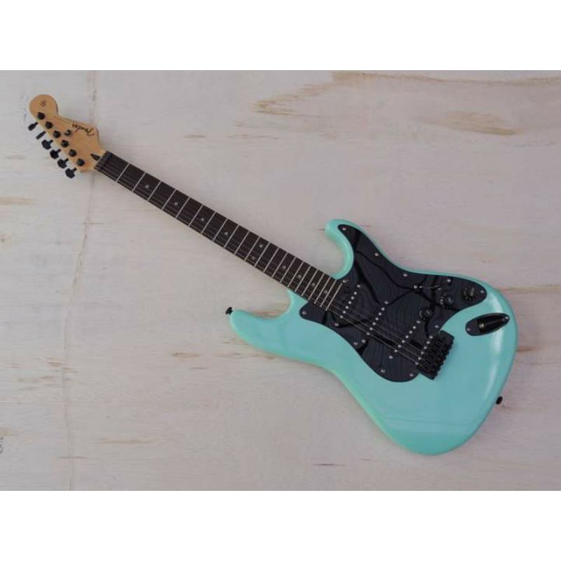 GITAR ELEKTRIK FENDER STRATOCASTER