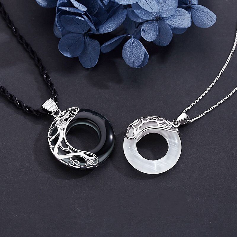 [ 2Pcs/Set Black&amp;White Jade Pendant Necklace Couple Necklaces ] [Lover Gifts Jewelry Accessories ]