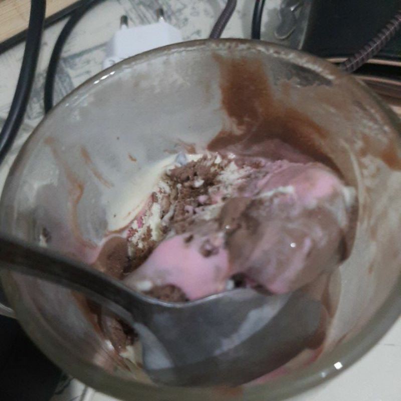 

Ice cream glass