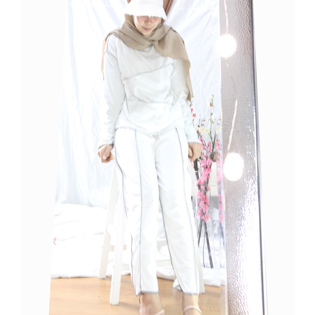 One set terbalik stelan oversize tshirt longsleeve kulot pants fashion terbaru wanita-Putih