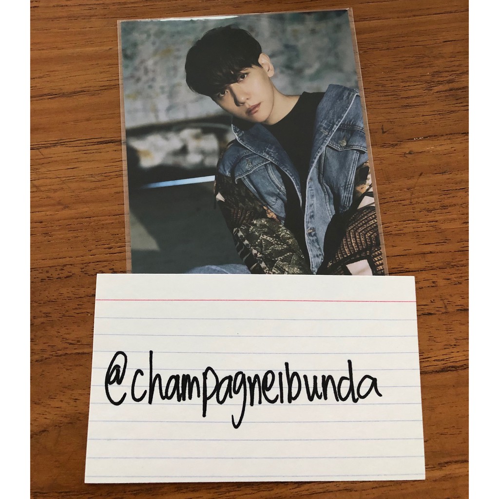 

Baekhyun Postcard Gift SM