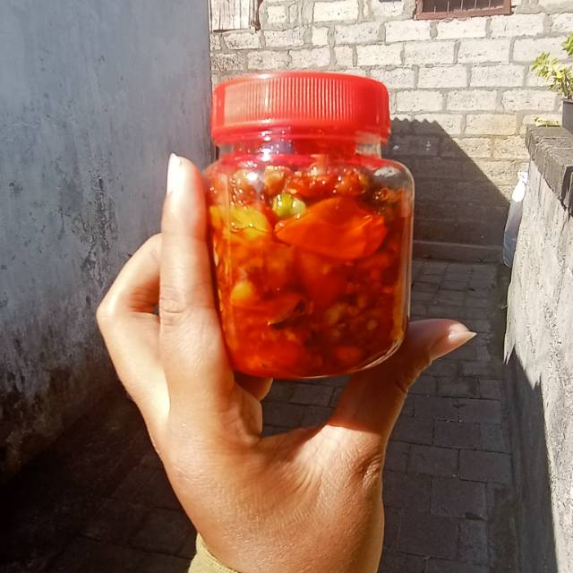 

Sambal baby cumi