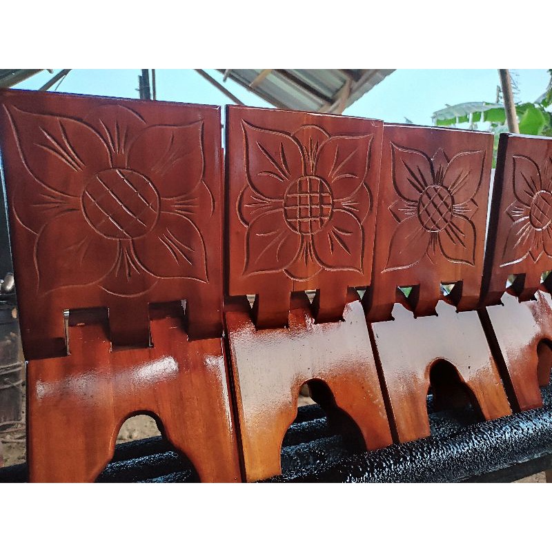 Rekal Al Quran / Meja Baca Tatakan Al Quran Jepara