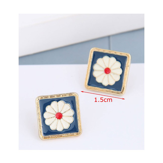 LRC Anting Tusuk Fashion Golden Daisy Oil Drop Geometric Square Earrings A61785